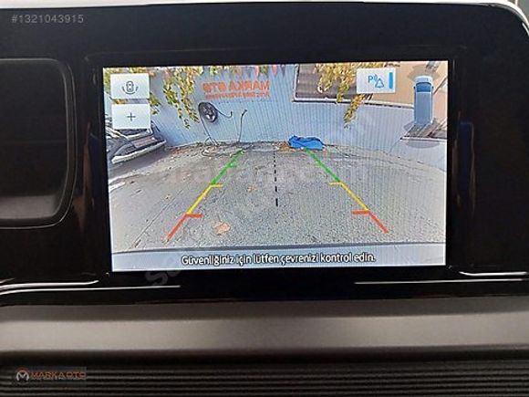 MARKA OTODAN 2025 MODEL FORD TOURNEO COURİER 1.5 ECO TİTANİUM