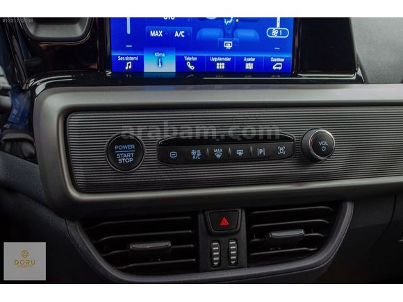 DORU'DAN HATASIZ 2025 FORD COURİER 1.5 ECOBLUE TİTANİUM