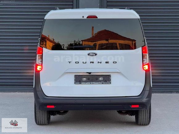 KOCAÖZ'DEN HATASIZ 2024 MODEL COUİER 1.5 DİZEL TİTANYUM 59 BİNDE