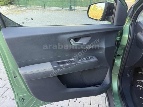OĞULTARHAN OTOMOTİV 2024 FORD COURİER 1.5 TİTANİUM HATASIZ