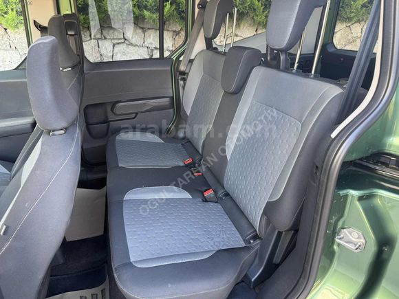 OĞULTARHAN OTOMOTİV 2024 FORD COURİER 1.5 TİTANİUM HATASIZ
