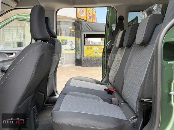 2025 Courier Titanıum Hatasız 0 Km | Bin71 Auto | KrediTakas