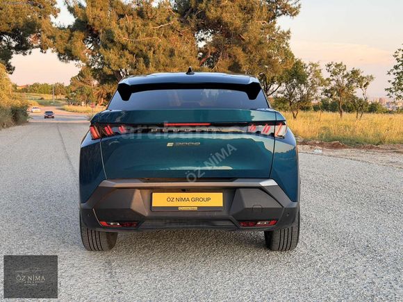 ÖZ NİMA GROUP'tan 2024 PEUGEOT E-3008 ALLURE HATASIZ