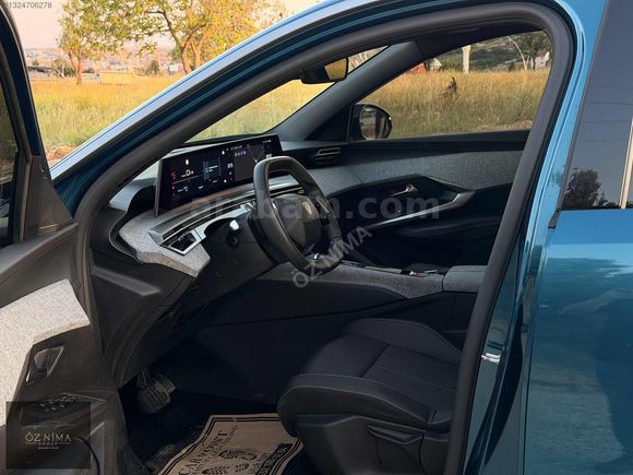 ÖZ NİMA GROUP'tan 2024 PEUGEOT E-3008 ALLURE HATASIZ