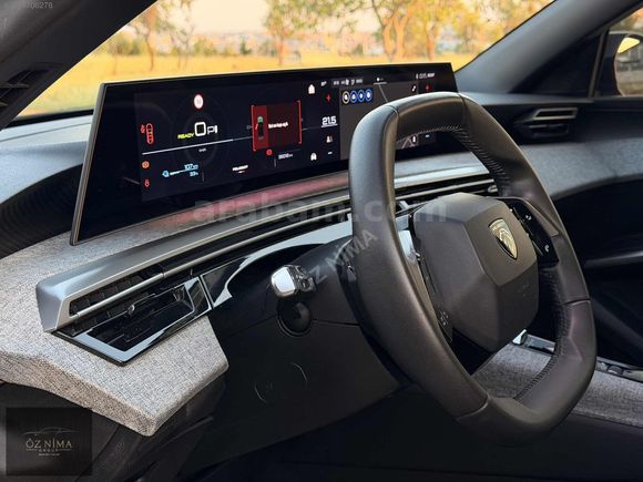 ÖZ NİMA GROUP'tan 2024 PEUGEOT E-3008 ALLURE HATASIZ
