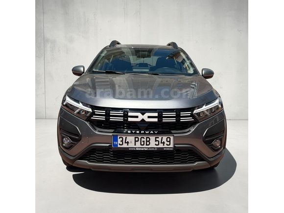 Sahibinden Dacia Sandero Stepway 1.0 Tce Expression 2025 Model İstanbul 6.001 km Gri (metalik)