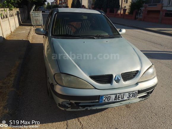 Sahibinden Renault Megane 1.4 RTA 2001 Model