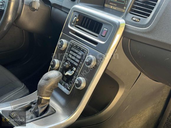 ÖZORTAKLAR'DAN 2014 VOLVO S 60 PREMİUM BAKIMLI TEMİZ