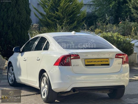 ÖZORTAKLAR'DAN 2014 VOLVO S 60 PREMİUM BAKIMLI TEMİZ