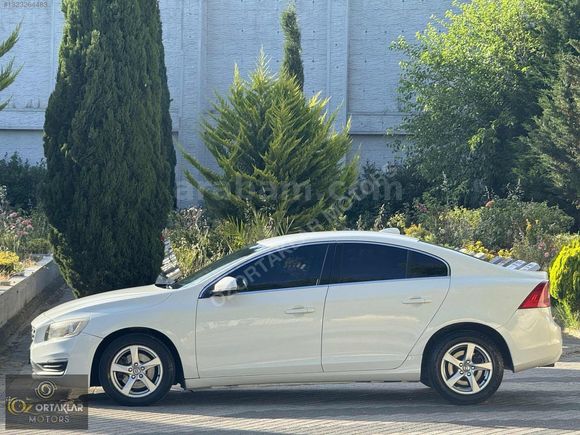 ÖZORTAKLAR'DAN 2014 VOLVO S 60 PREMİUM BAKIMLI TEMİZ