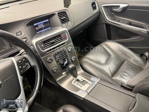 GÖZEL OTODAN HATASIZ VOLVO S60 PREMİUM