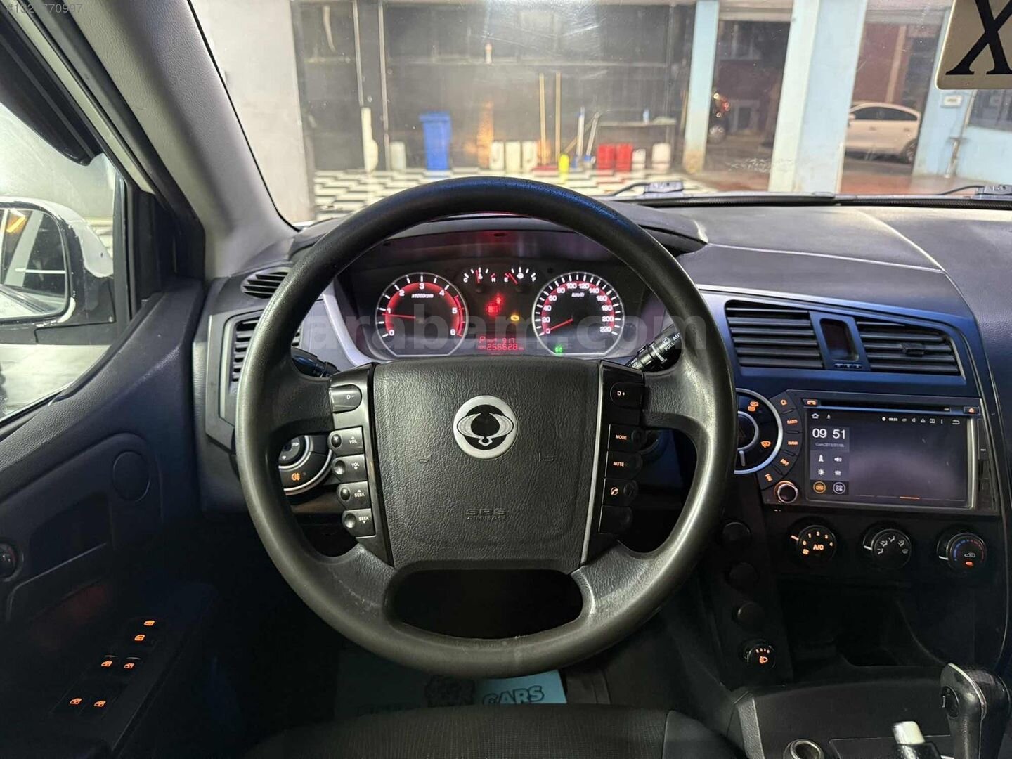Galeriden KGM SsangYong Korando Sports 2.0 e-XDI 2012 Model İstanbul 255.000 km Beyaz 7