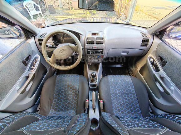 Galeriden Hyundai Accent 1.3 LS 2001 Model Afyonkarahisar