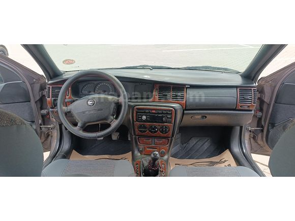 Sahibinden temiz ve bakımlı Opel Vectra 2.0 CD 1998 Model