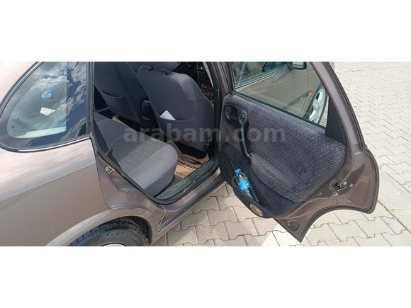 Sahibinden temiz ve bakımlı Opel Vectra 2.0 CD 1998 Model