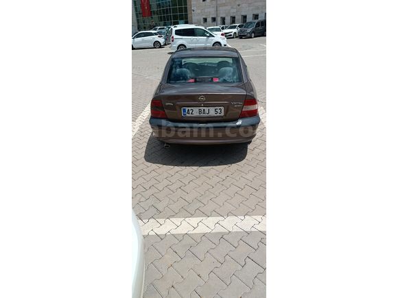 Sahibinden temiz ve bakımlı Opel Vectra 2.0 CD 1998 Model
