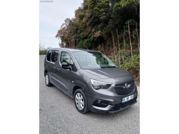 PDS OTOMOTİV COMBO CAM TAVANLI OTOMATİK