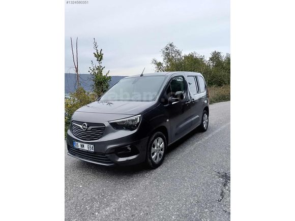 PDS OTOMOTİV COMBO CAM TAVANLI OTOMATİK