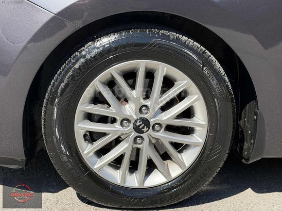 KİA RİO 1.4 DİZEL TEMİZ BAKIMLI AİLE ARACI DÜŞÜK KM