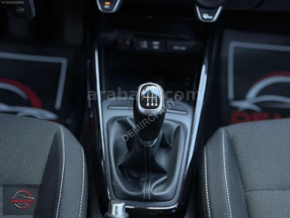 KİA RİO 1.4 DİZEL TEMİZ BAKIMLI AİLE ARACI DÜŞÜK KM