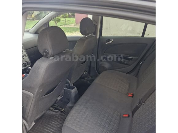 Sahibinden Opel Corsa 1.4 Twinport Active 2013 Model