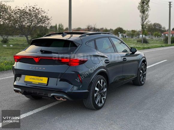 2025 CUPRA FORMENTOR SUPREME PHEV PLUG-İN HYBRİD 204HP CAM TAVAN