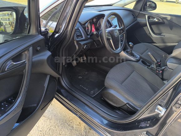 Galeriden Opel Astra 1.6 Edition 2014 Model Balıkesir