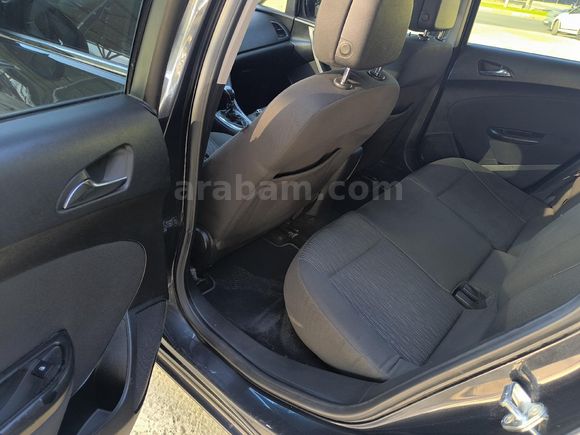 Galeriden Opel Astra 1.6 Edition 2014 Model Balıkesir