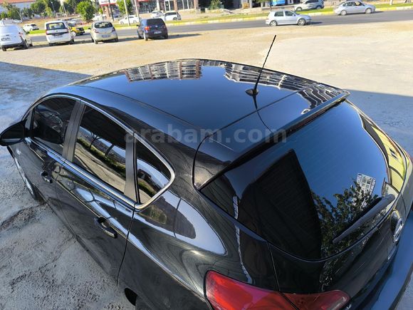 Galeriden Opel Astra 1.6 Edition 2014 Model Balıkesir