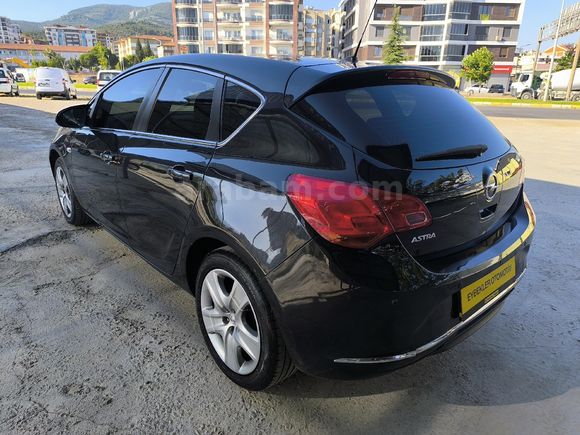 Galeriden Opel Astra 1.6 Edition 2014 Model Balıkesir