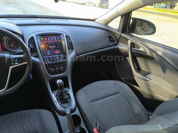Galeriden Opel Astra 1.6 Edition 2014 Model Balıkesir