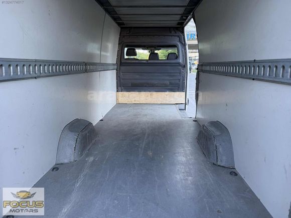 2013 CRAFTER 2.0 TDi PANELVAN UZUN ŞASE 172.000 KM