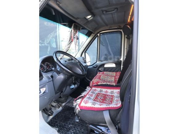 yıllardır tek elden kullanılmış bakımlı 7.5 m boxer