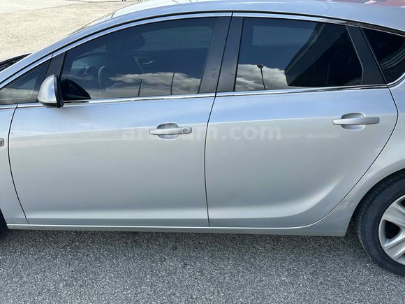 Sahibinden Opel Astra 1.6 Edition 2014 Model 