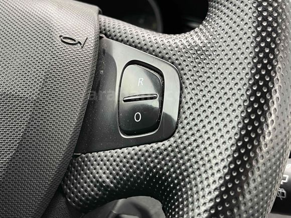 1.5 DİZEL OTOMATİK TOUCH 
FULL BAKIMLI