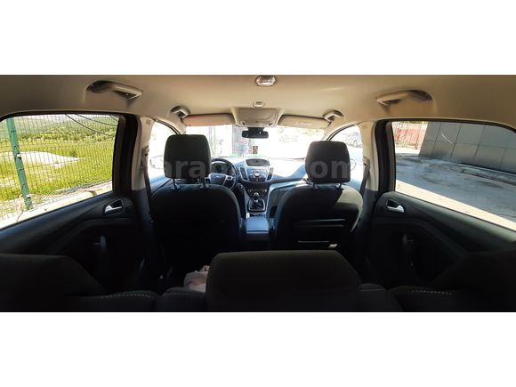 Sahibinden Ford C-Max 1.6 TDCi Titanium 2014 Model