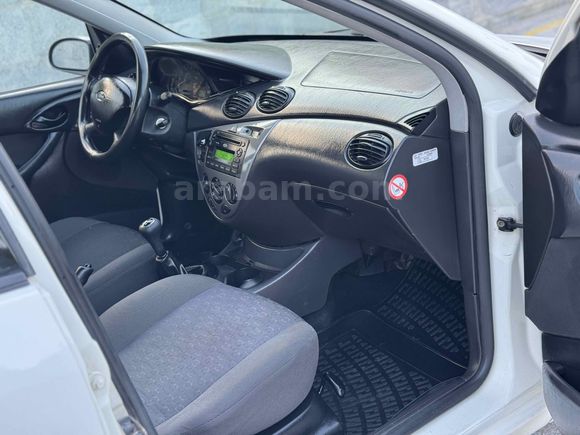 Galeriden Ford Focus 1.6 Comfort 2004 Model Ankara