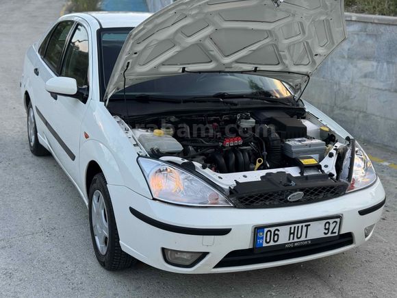 Galeriden Ford Focus 1.6 Comfort 2004 Model Ankara