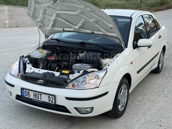 Galeriden Ford Focus 1.6 Comfort 2004 Model Ankara