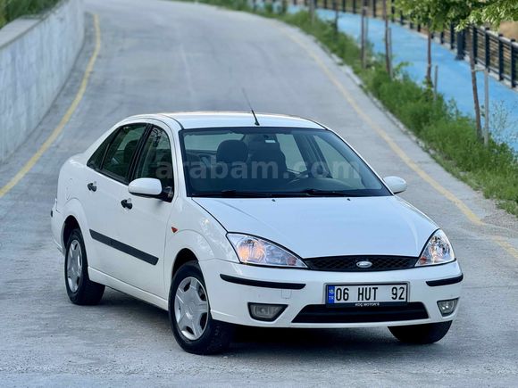 Galeriden Ford Focus 1.6 Comfort 2004 Model Ankara