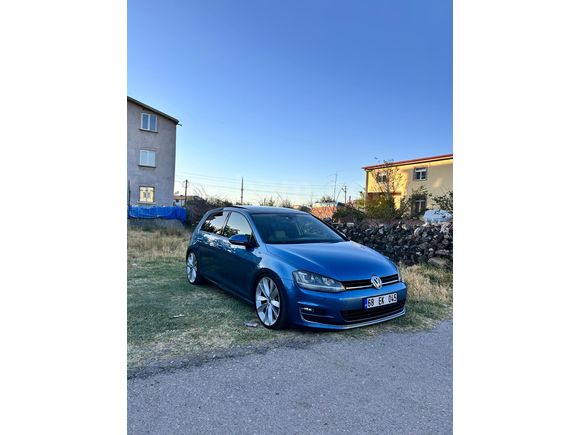 Sahibinden Volkswagen Golf 1.6 TDi BlueMotion Highline 2013 Model  220.000 km Mavi