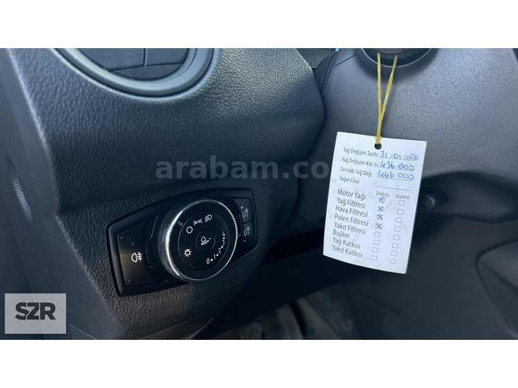 SZR MOTORS DAN 2014 MODEL KLİMALI FORD TRANSİT COURİER