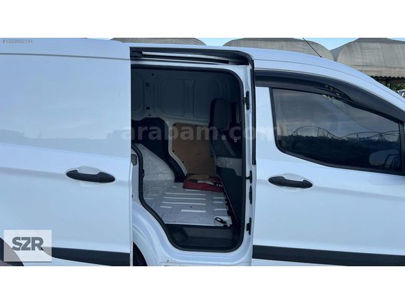 SZR MOTORS DAN 2014 MODEL KLİMALI FORD TRANSİT COURİER
