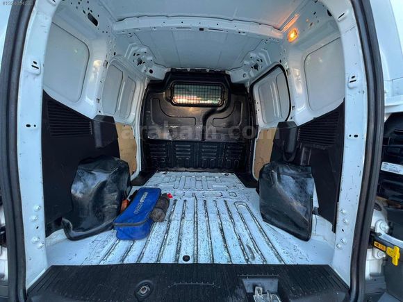 2022 MODEL HATASIZ BOYASIZ TRAMERSİZ SERVİS BAKIMLI COURIER