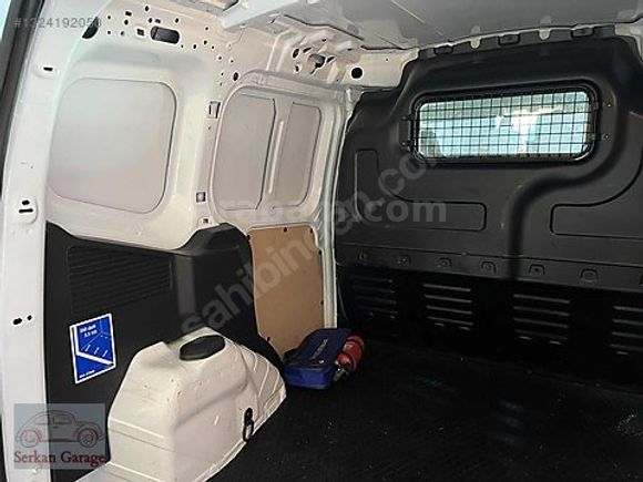 Serkan Garage'dan 2020 Ford Transit Courier Trend 1.5 Klimalı