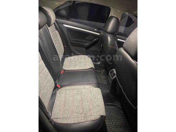 Sahibinden Volkswagen Jetta 1.6 TDi Exclusive 2011 Model