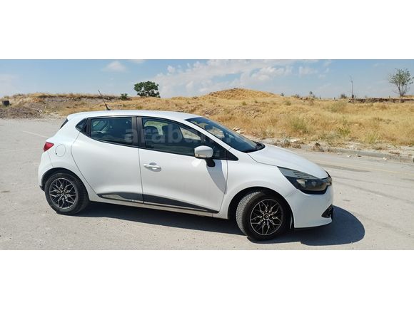 Sahibinden Renault Clio 1.2 Joy 2014 Model 