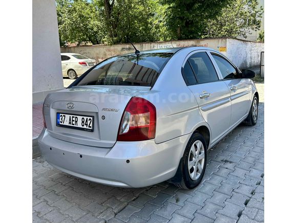 Sahibinden Hyundai Accent Era 1.4 Team 2007 Model 