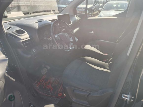 Opel COMBO LIFE HATASIZ OTAMATIK 150 Binkm