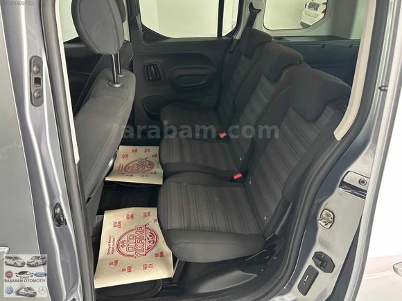 BOYASIZ HATASIZ 2022 COMBO 1.5 DİZEL OTOMATİK 110 BİN KM